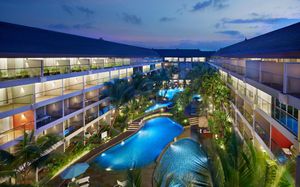 RAMADA ENCORE SEMINYAK 4*