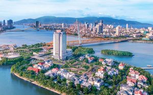 GRAND MERCURE DA NANG 4*