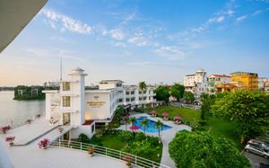 HUONG GIANG 4*