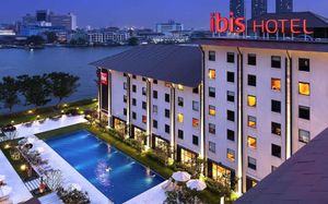 IBIS RIVERSIDE 3*