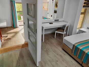 Фото отеля #42